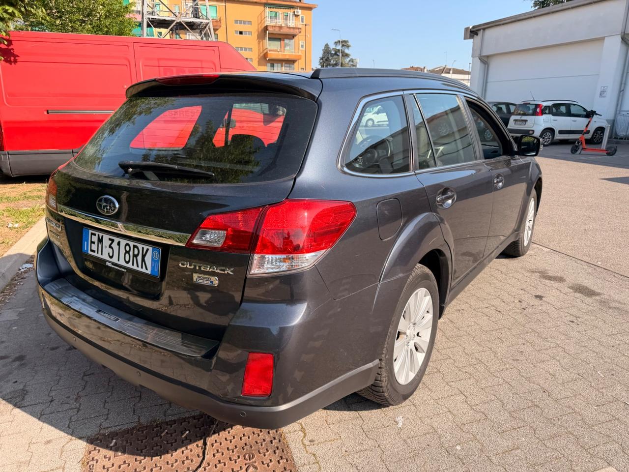Subaru OUTBACK 2.0D 150cv 4x4 pelle tetto per EXPORT