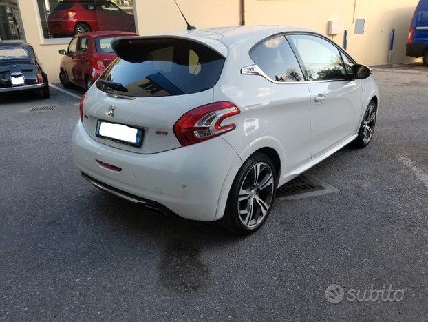 Peugeot 208 1.6 thp 16v Gti 200cv 3p