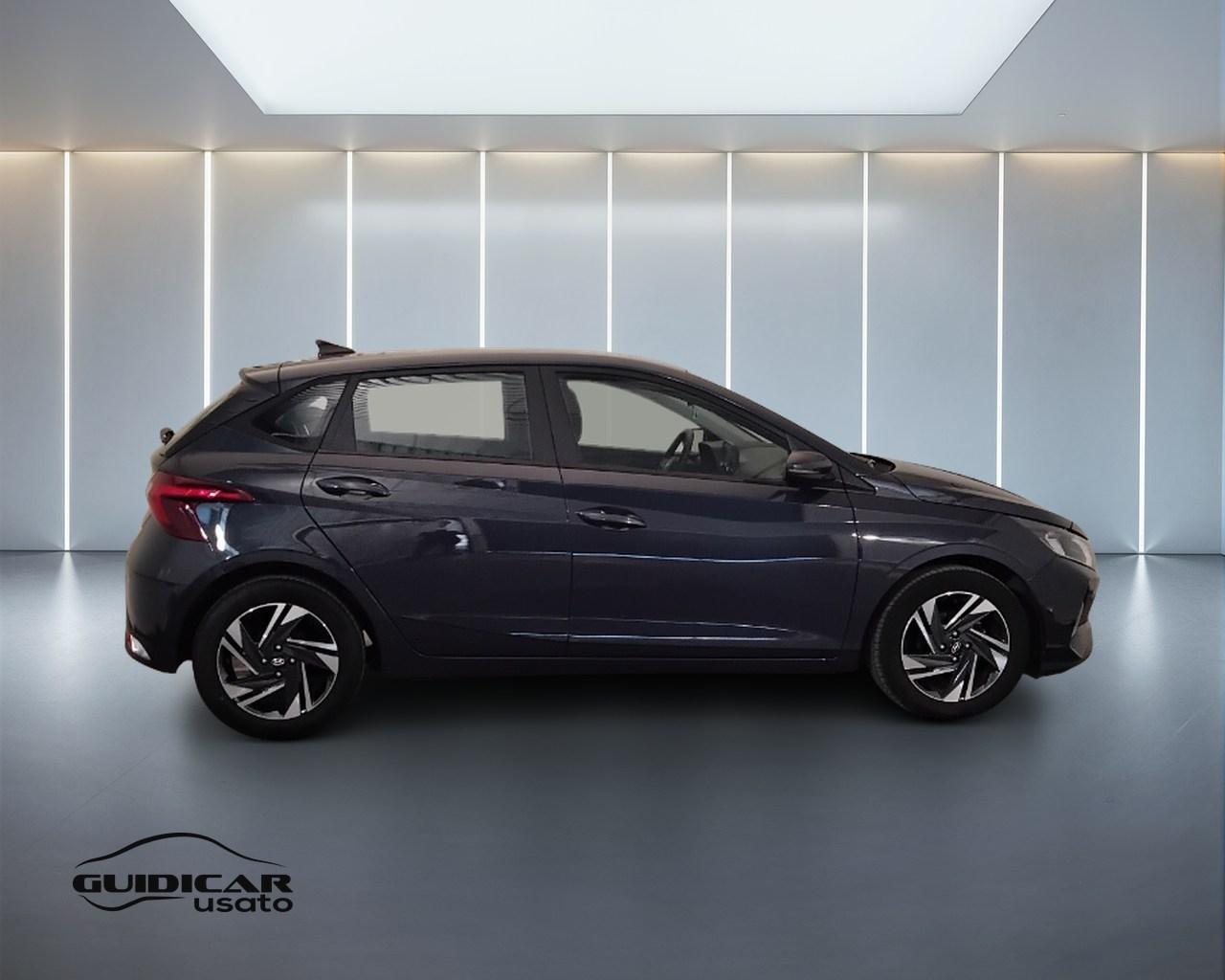HYUNDAI i20 III 2021 - i20 1.2 mpi Connectline Exterior Pack