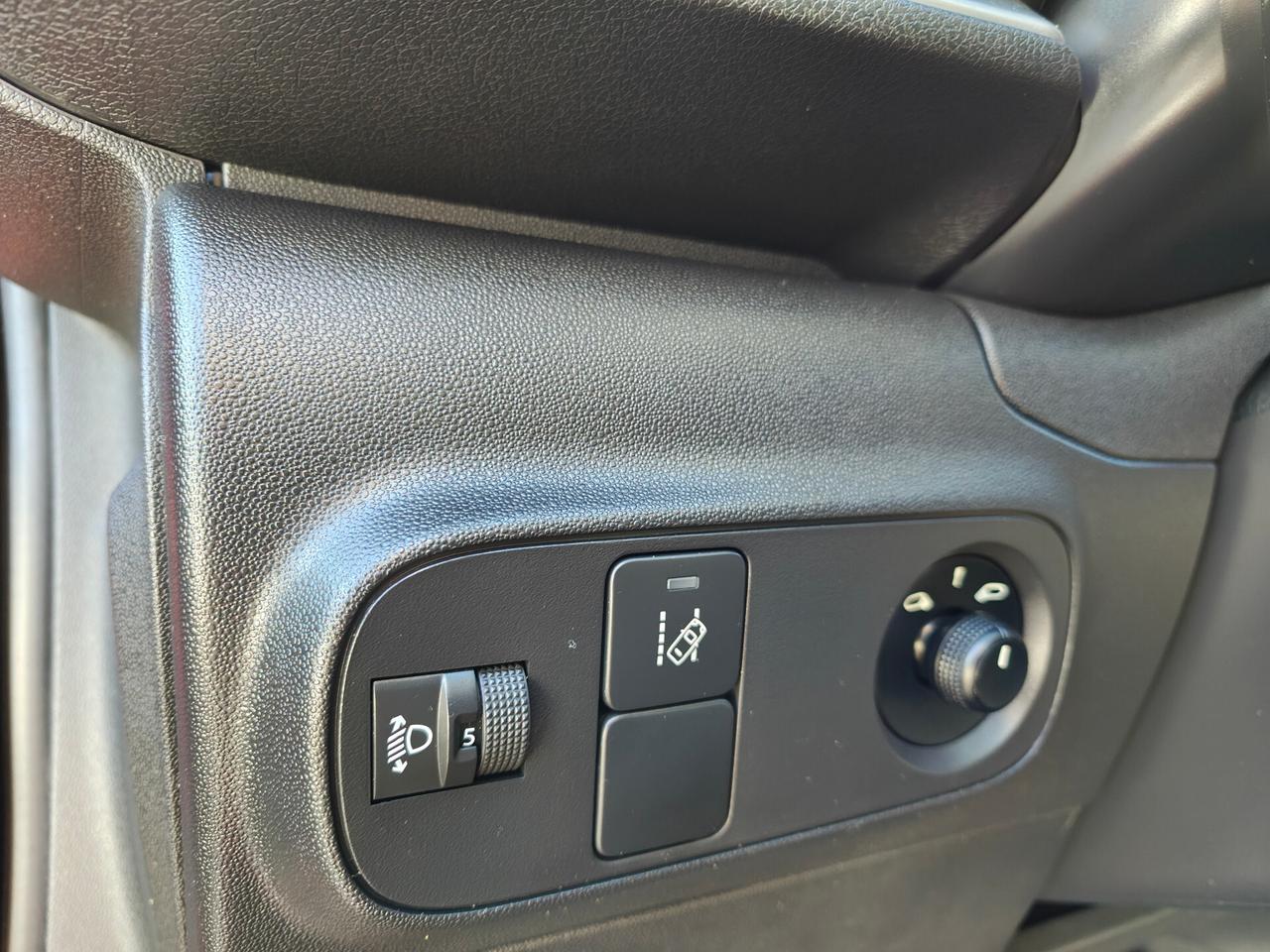 Citroen C3 BlueHDi 100 S&S Feel Pack