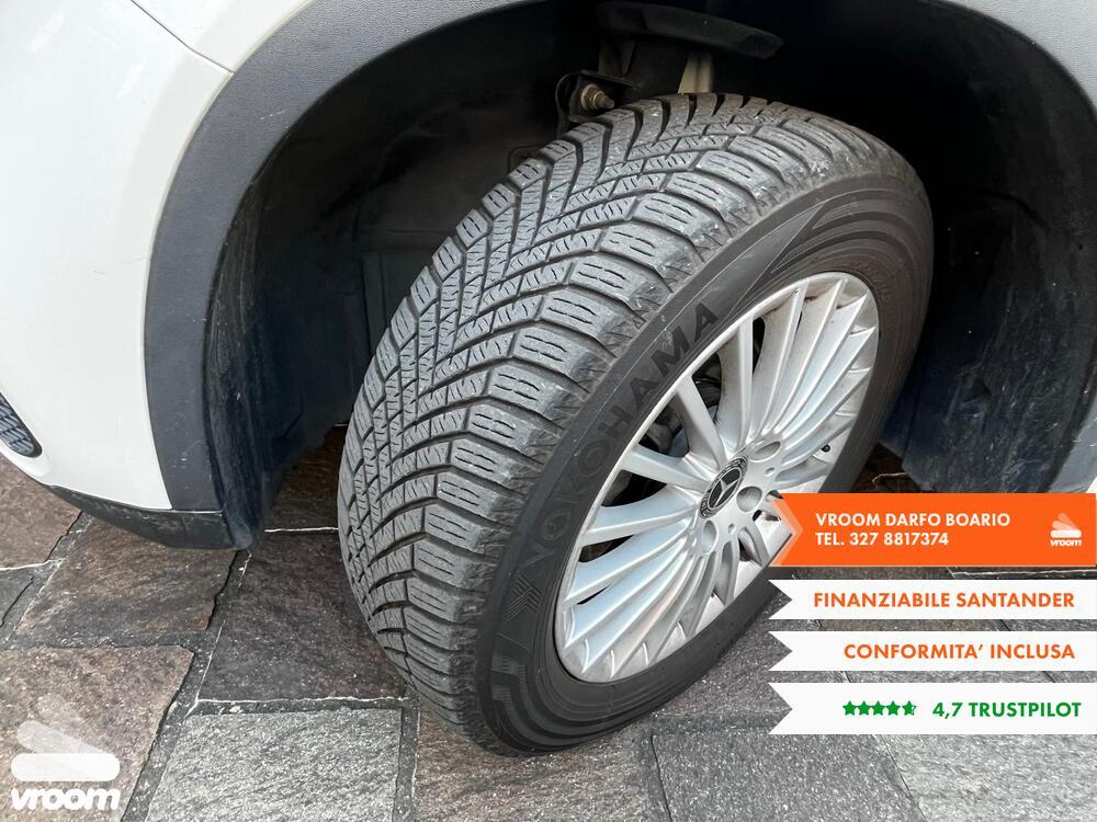 MERCEDES GLA (X156) GLA 200 d Automati...