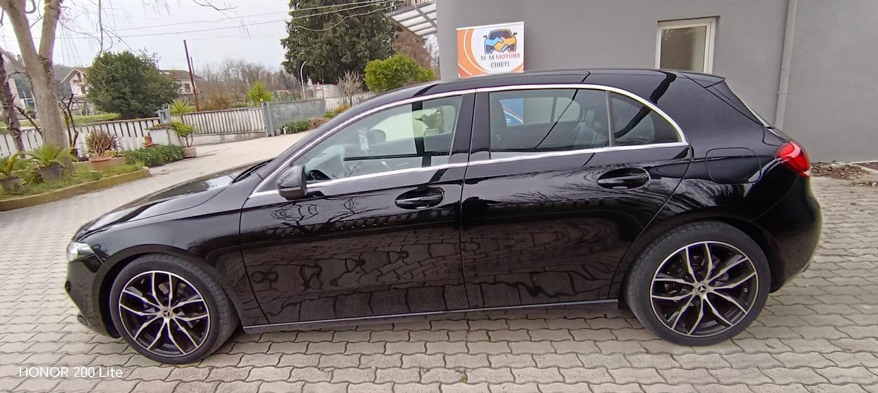 MERCEDES CLASSE A 180 d Sport Extra auto