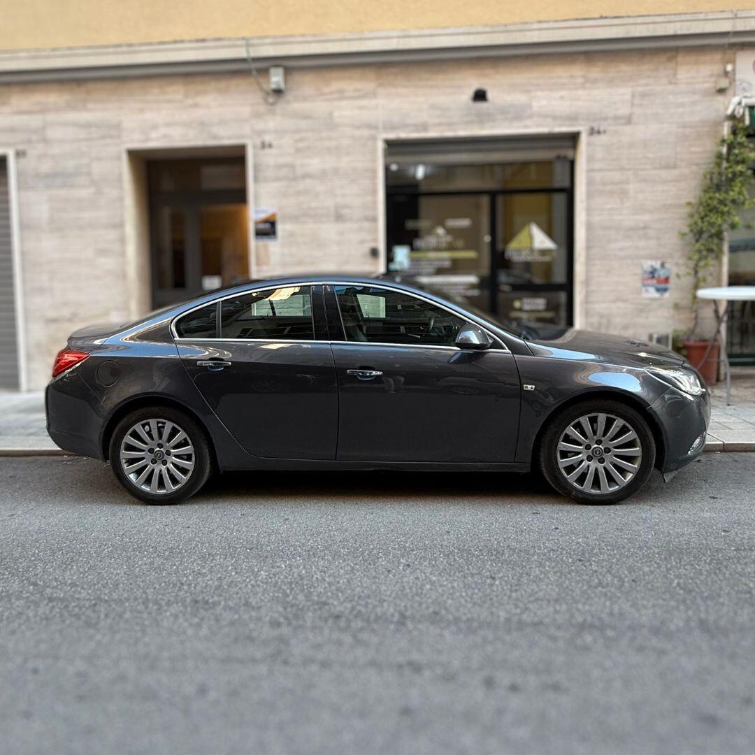 Opel Insignia 2.0 CDTI 160CV **CAMBIO AUTOMATICO**