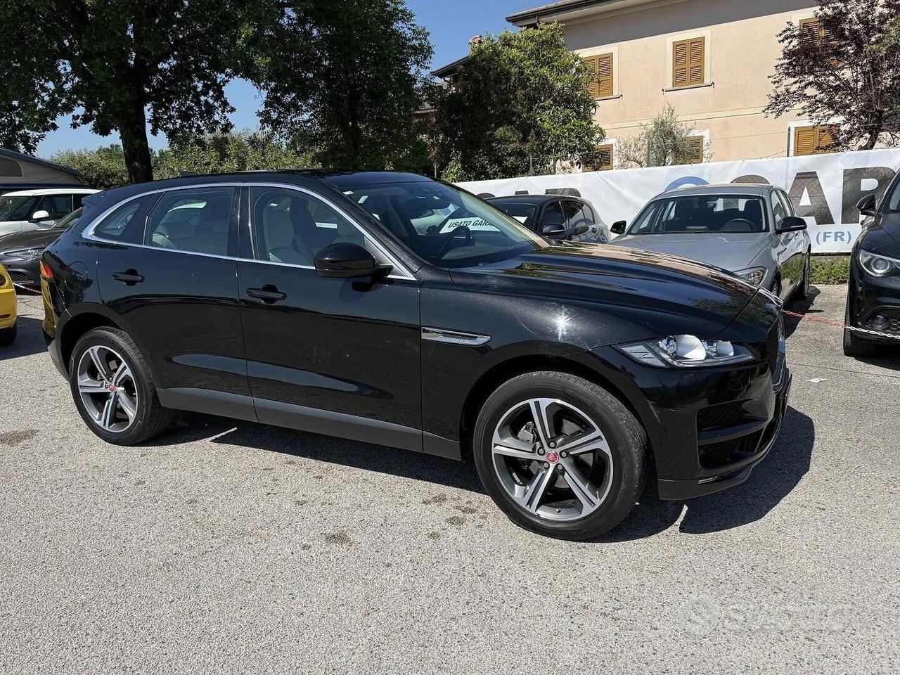 JAGUAR F PACE FULL OPTIONAL GARANZIA 24 MESI