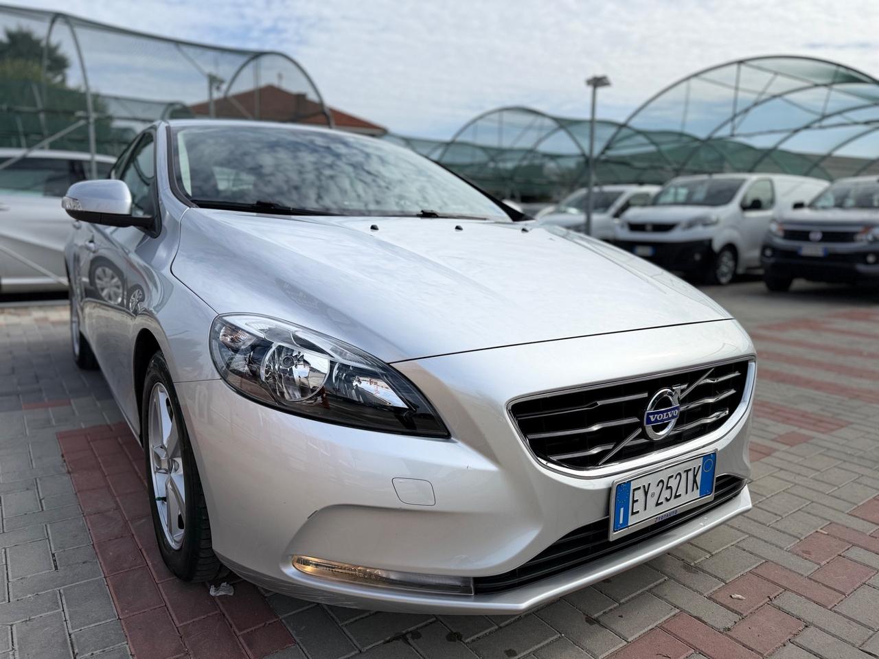 Volvo V40 D2 1.6 Momentum UNICO PROPRIETARIO