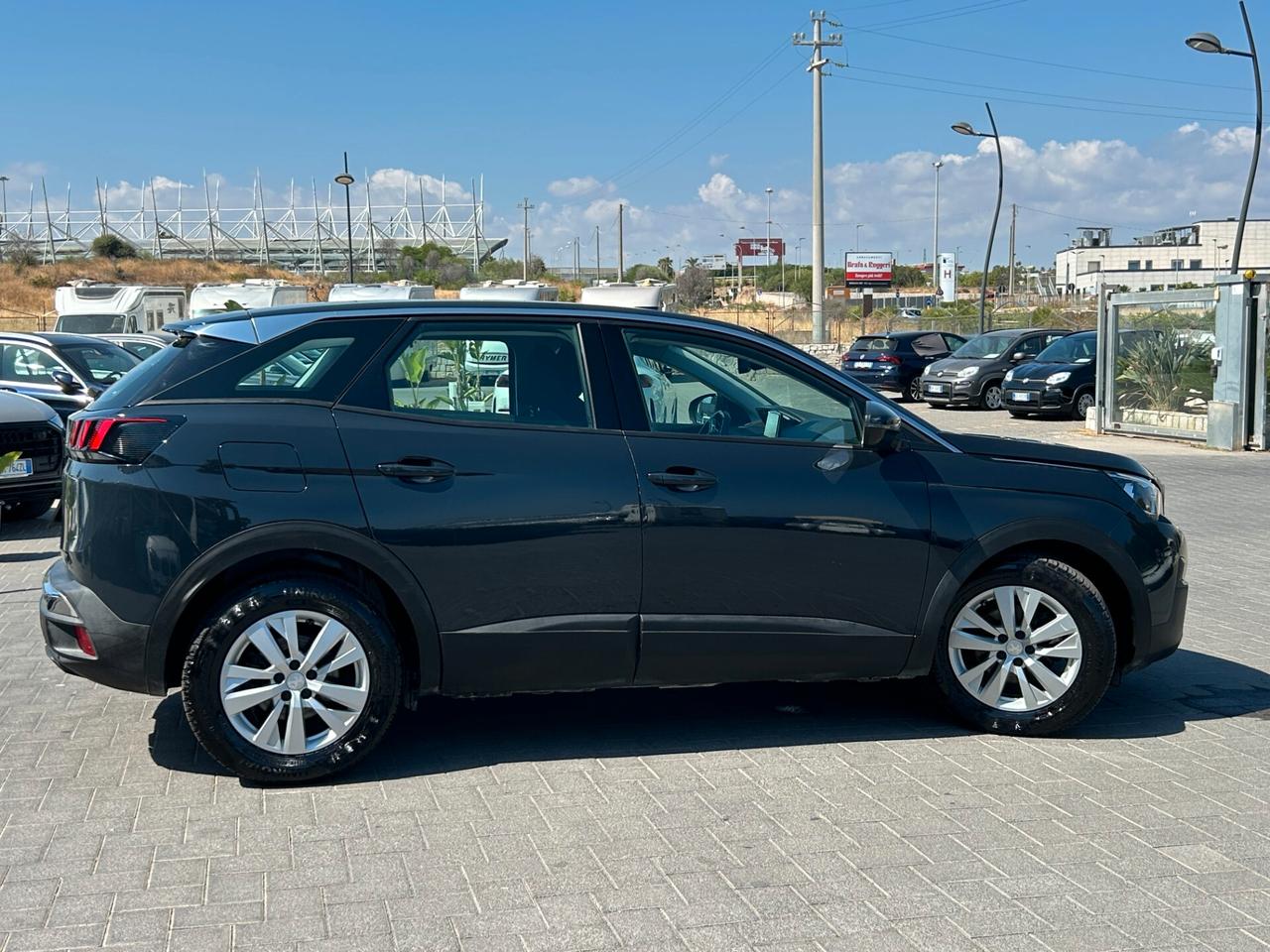 Peugeot 3008 BlueHDi 130 S&S Business