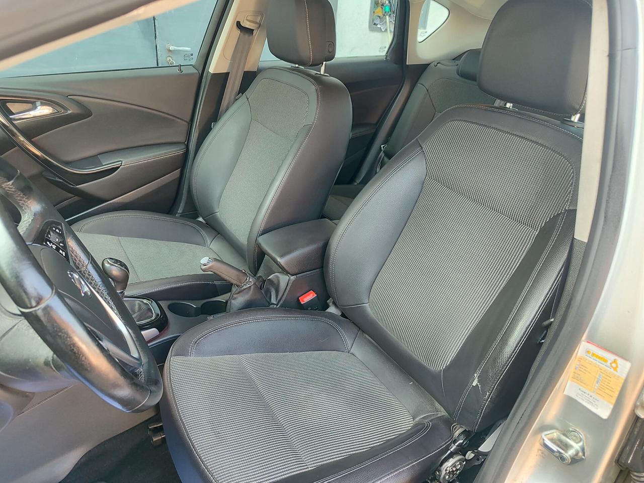 Opel Astra 1.6 CDTI EcoFLEX S&S 4 porte Cosmo Fleet