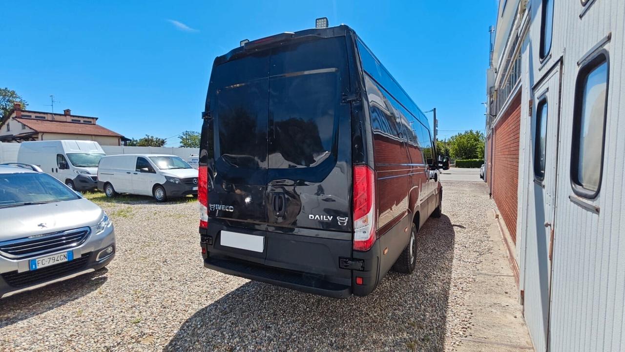 Iveco Daily 35S18HA8V 3.0 HPT PM-TN Furgone Hi-Matic
