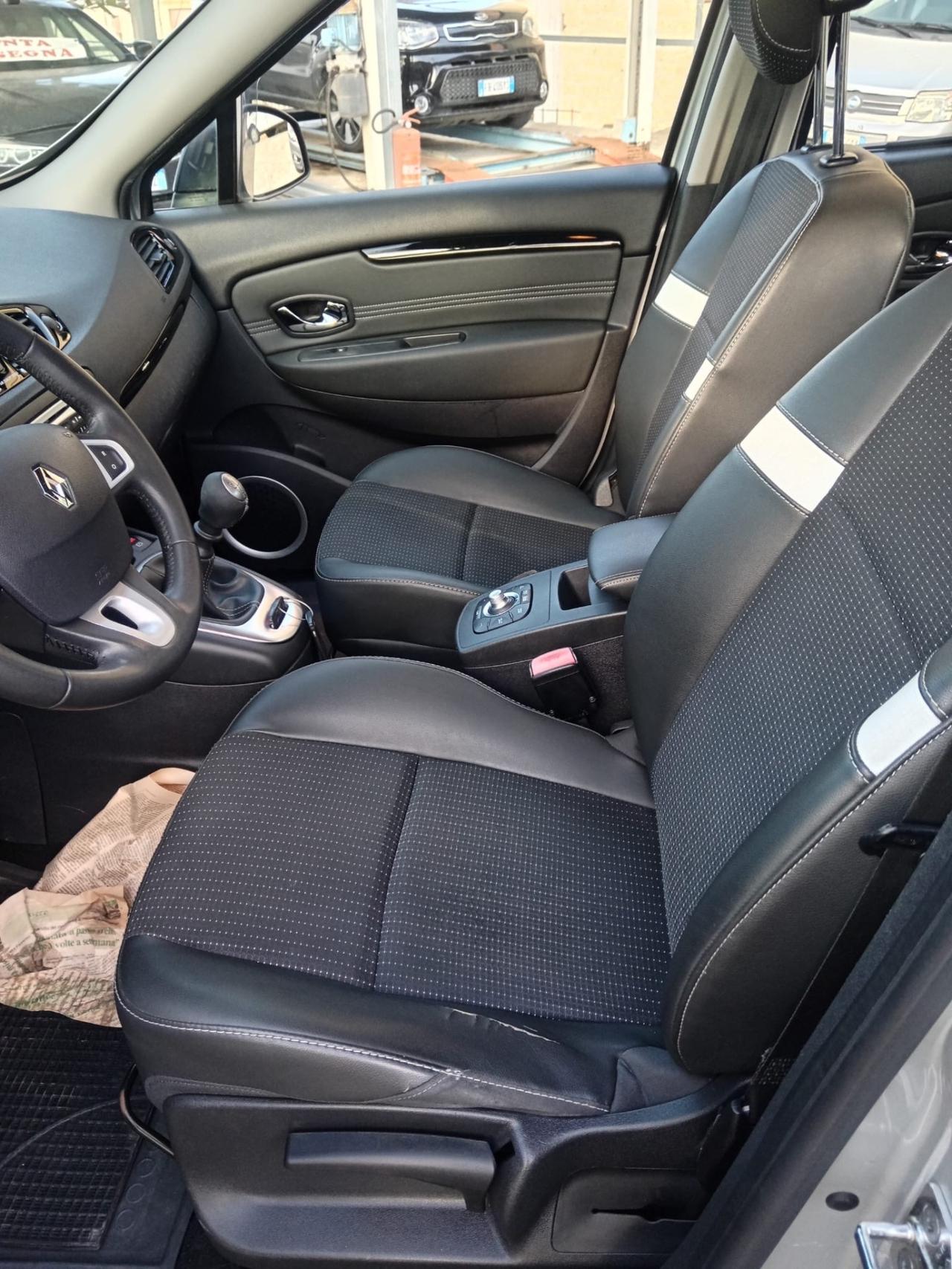 Renault Scenic Scénic X-Mod 1.5 dCi 110CV Dynamique