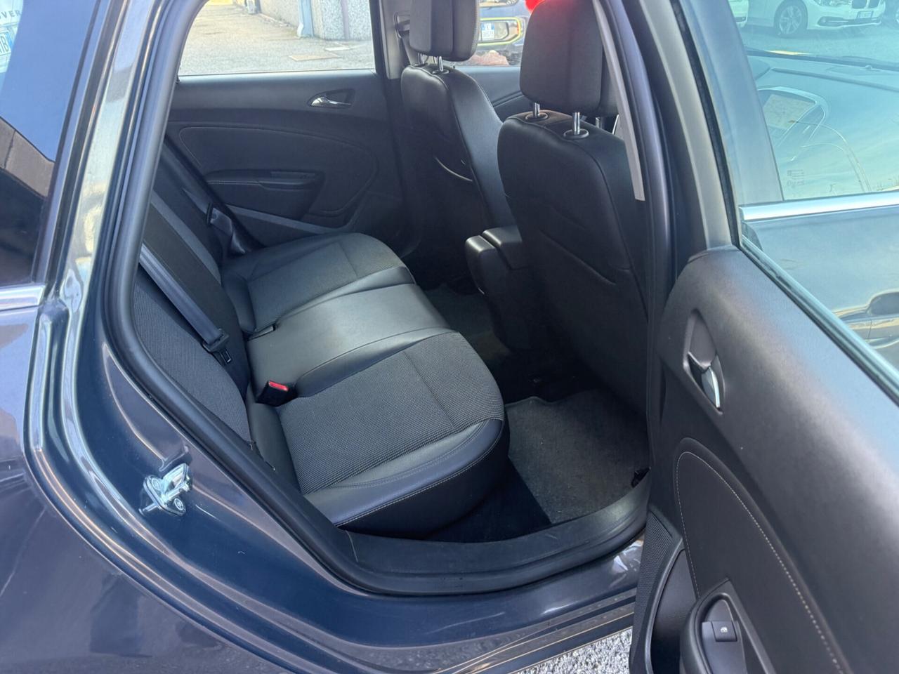 Opel Astra 1.4 Turbo 140CV Sports Tourer GPL Cosmo