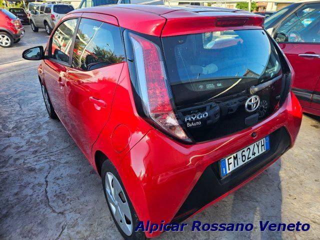TOYOTA Aygo 1.0 VVT-i 69 CV 5 porte x-wave TSS MMT