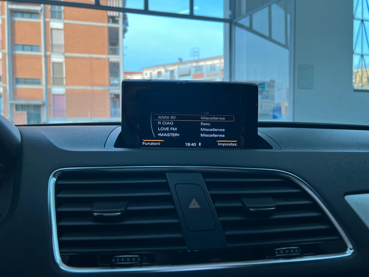 Audi Q3 2.0 TDI 150 CV quattro S tronic Sport