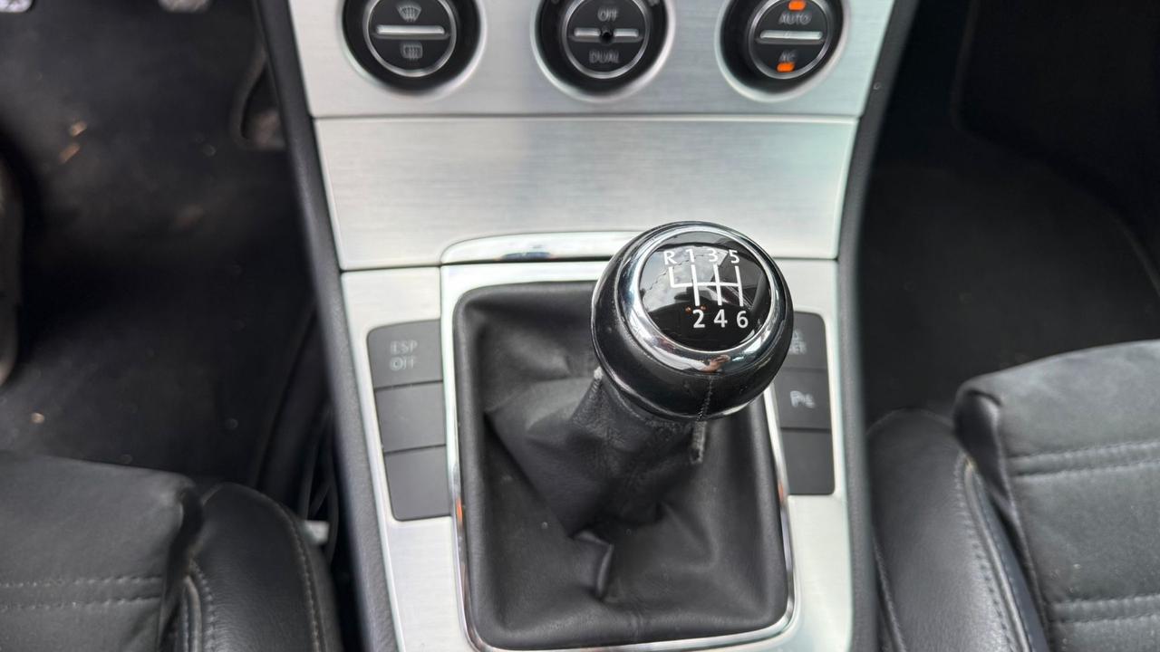 Volkswagen Passat 2.0 TDI DPF Var. Highline