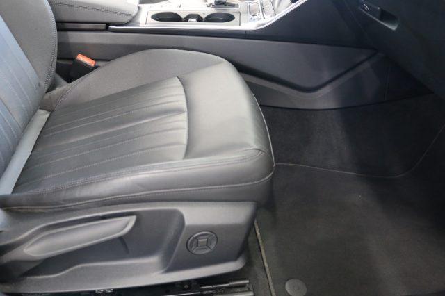 AUDI A6 Avant 40 2.0 TDI S tronic Business