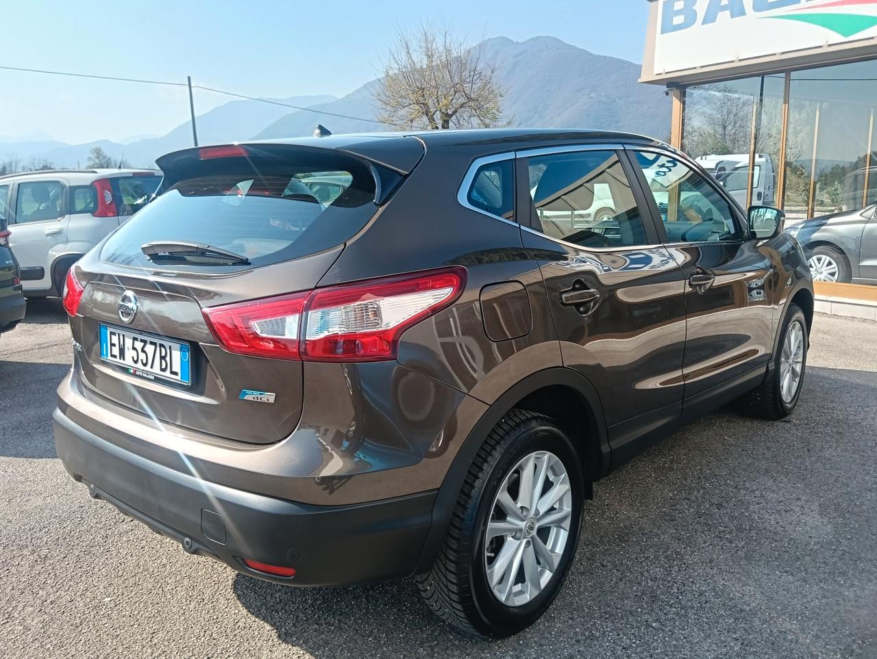 Nissan Qashqai 1.5 dCi DPF Tekna