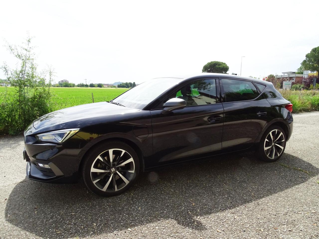 SEAT Leon 1.4 e-HYBRID 204 CV DSG FR PLUG IN *UNIPRO*