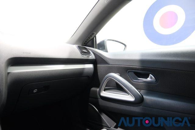 VOLKSWAGEN Scirocco 2.0 TDI 140CV DPF
