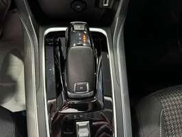 Peugeot 308 BlueHDi 130 S&S EAT 8 Business automatica