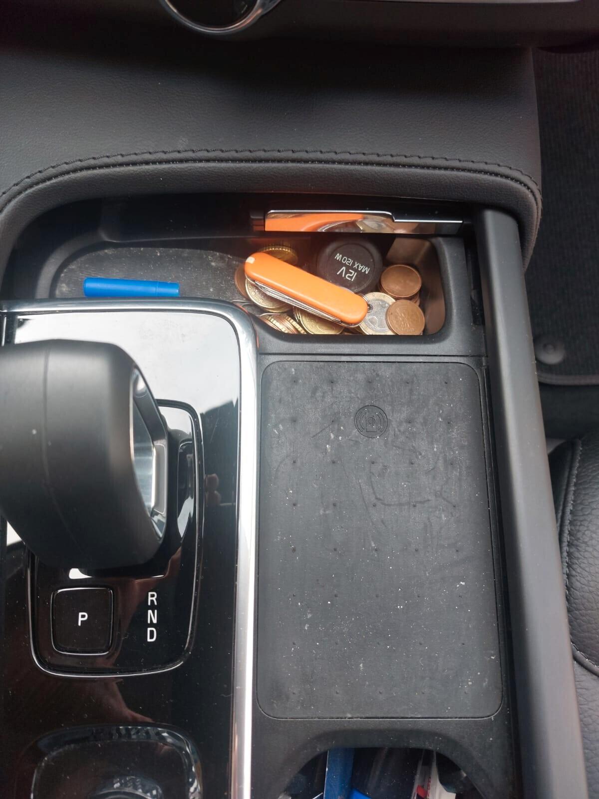 Volvo V90 Cross Country B4 (d) AWD Business Plus Auto