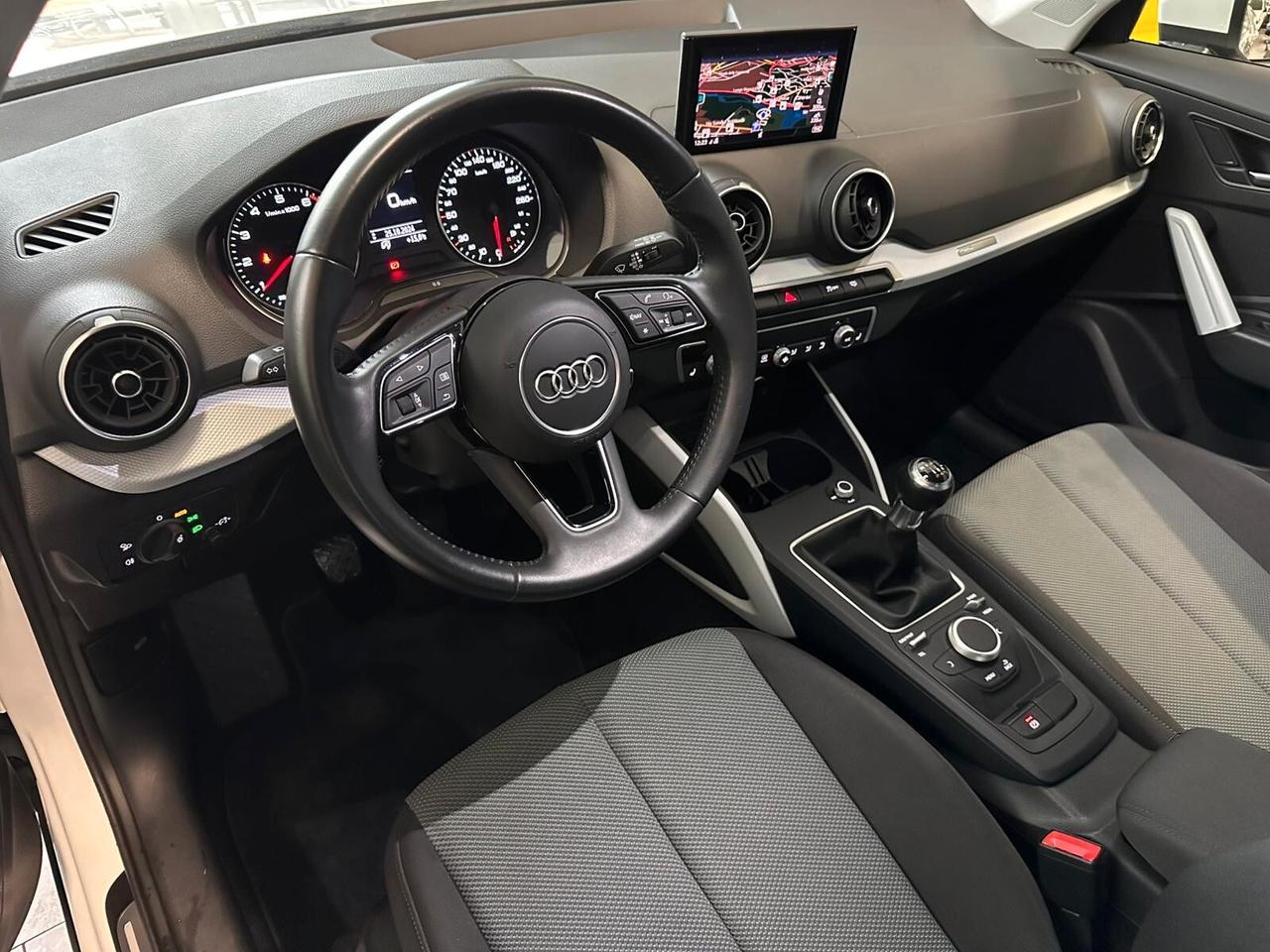 Audi Q2 30 TFSI Business Design