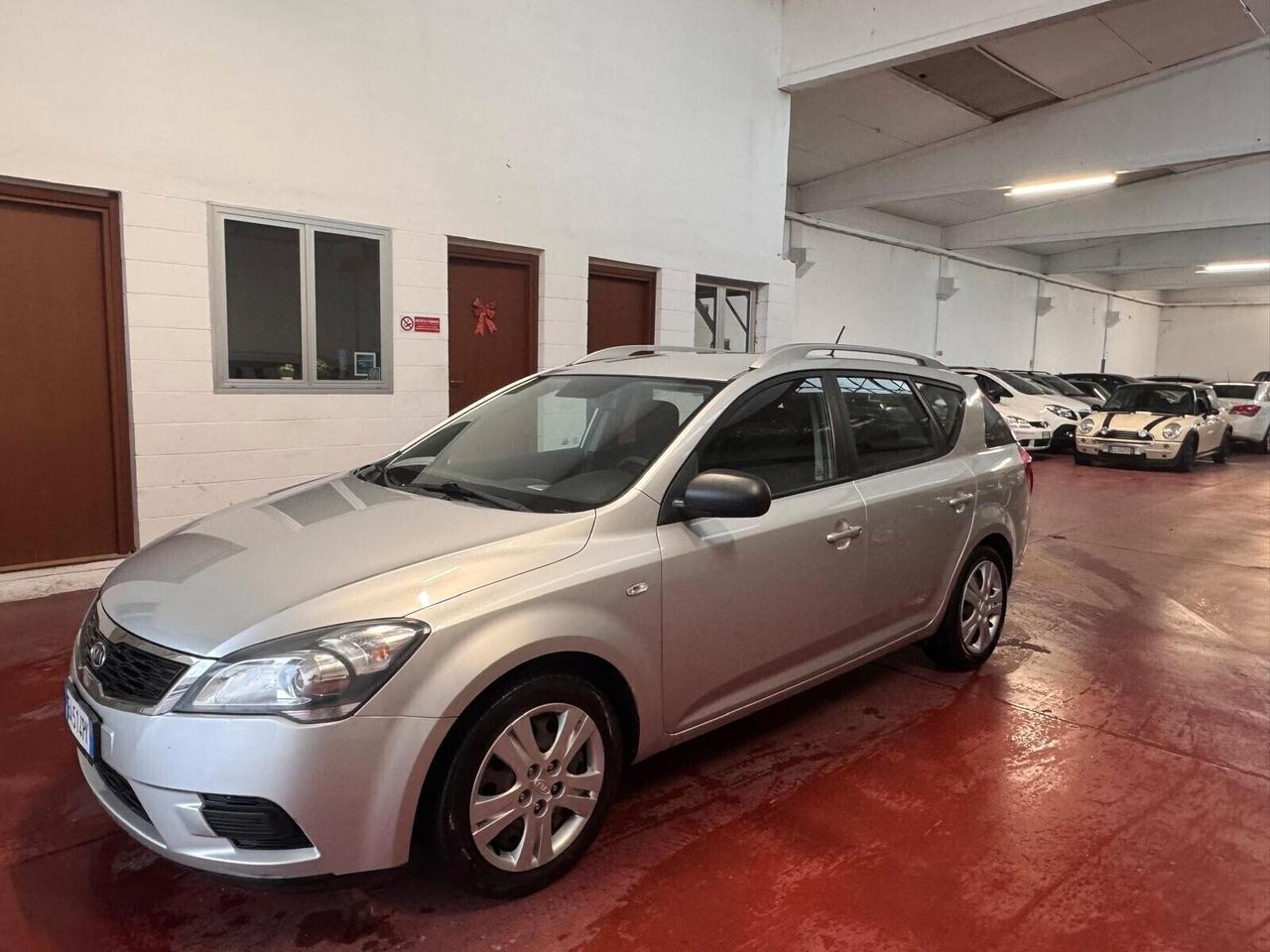 Kia Ceed cee'd 1.4 90CV 5p. EX NEOPAT