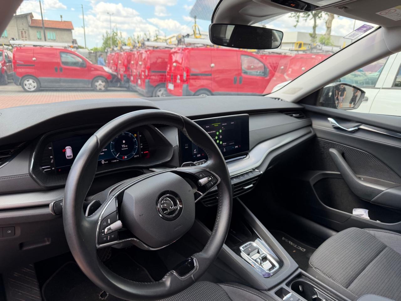 Skoda Octavia 2.0 TDI EVO SCR DSG Wagon Executive