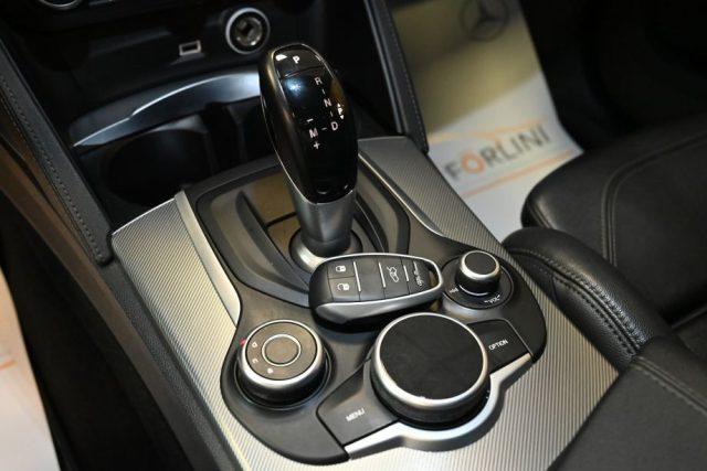 ALFA ROMEO Stelvio 2.2 TURBO 210CV AT8 Q4 EXECUTIVE NAVI LED 19"FULL!