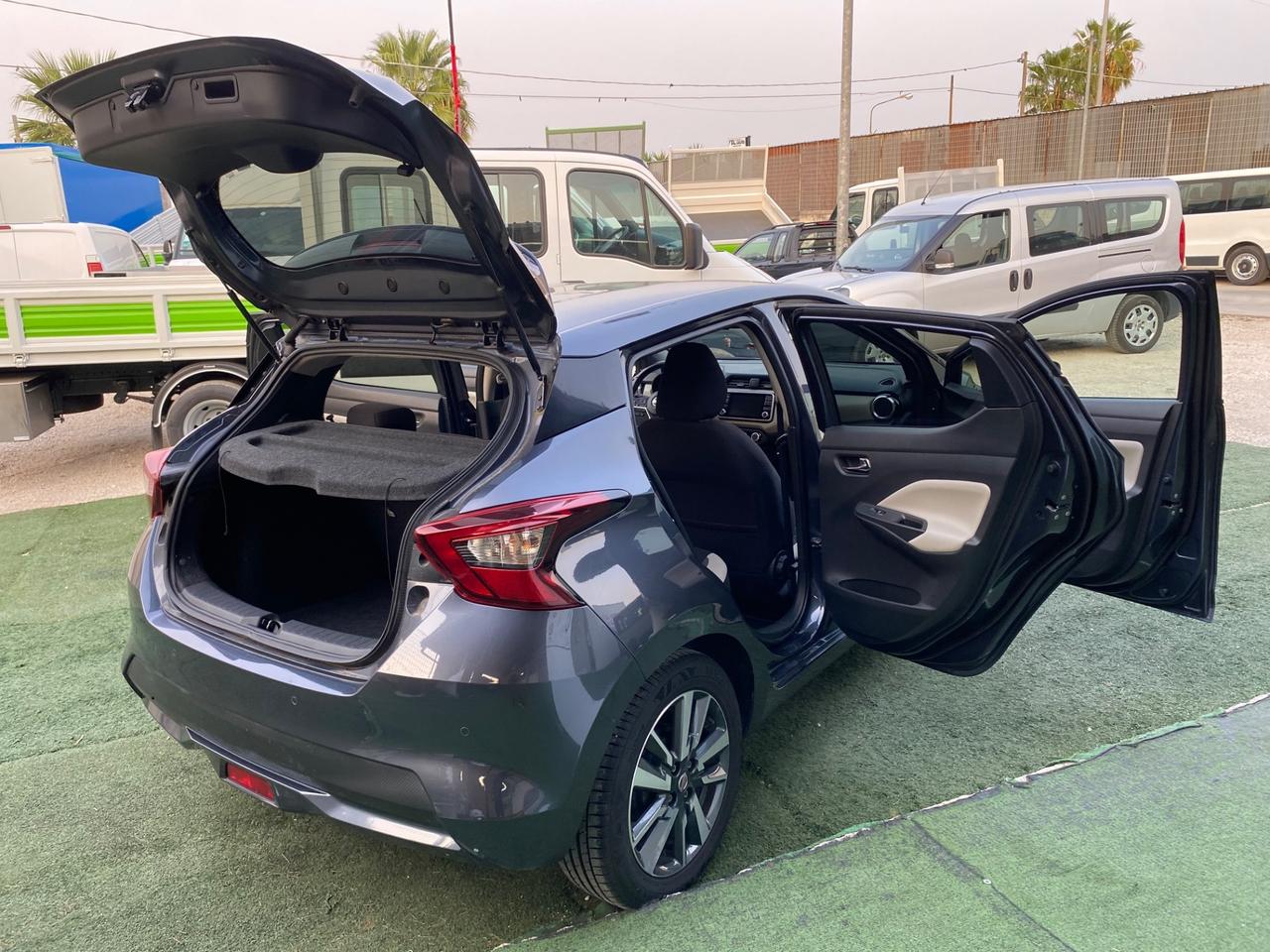 Nissan Micra 5 Porte Benzina Full Optional