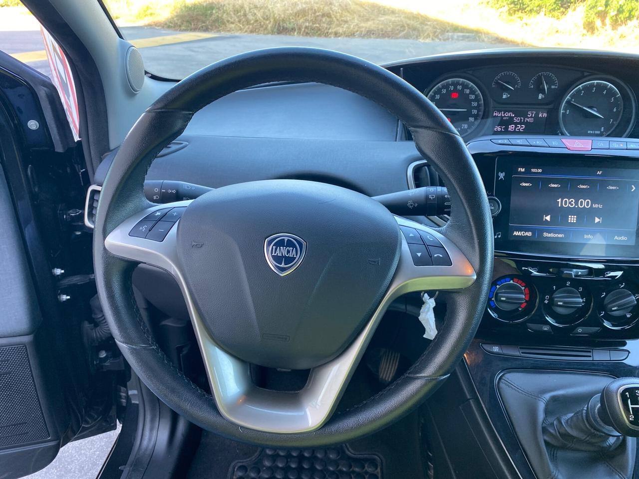 Lancia Ypsilon 1.0 69 Cv 5 porte S&S Hybrid Gold Plus