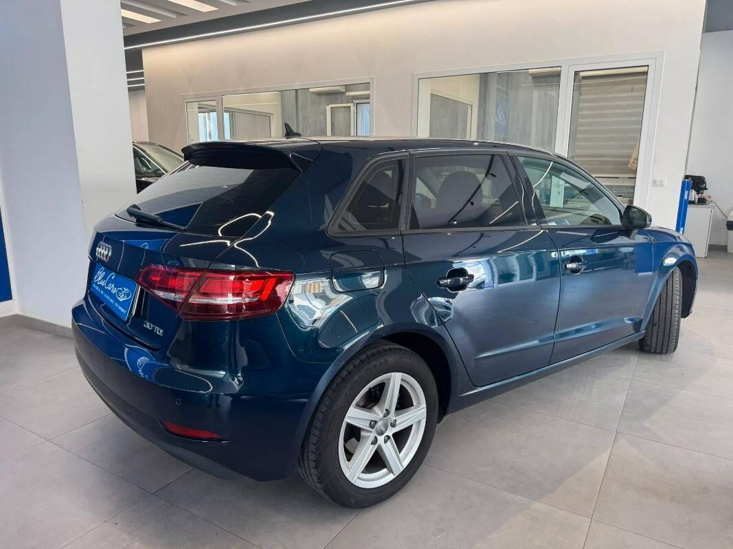 Audi A3 30 1.6 tdi Admired 116cv