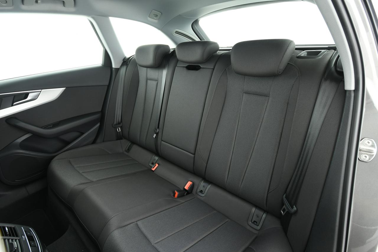 AUDI A4 Avant 40 2.0 tdi mhev Business Advanced quattro 204cv ACC+FULL LED