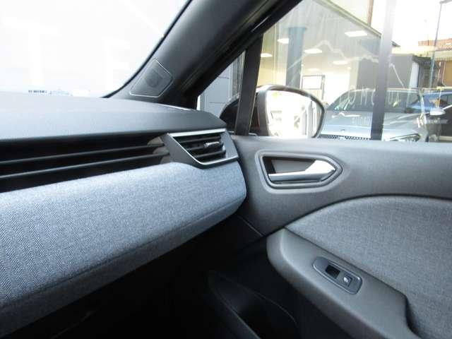 Renault Clio 1.0 ECO-G TECHNO KM 0 NEOPATENTATI,CERCHI 16,LED