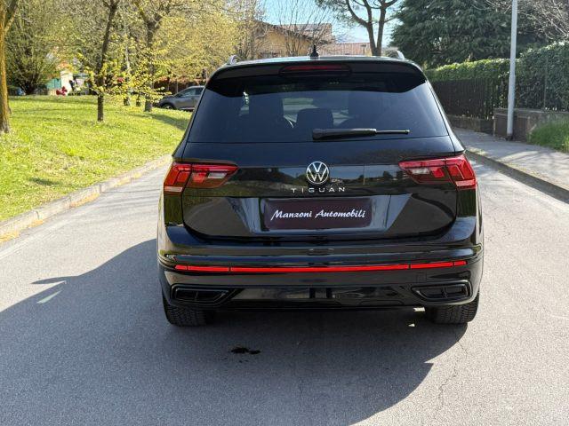 VOLKSWAGEN Tiguan 1.5 TSI 150 CV DSG R-Line UNICO PROPRIETARIO