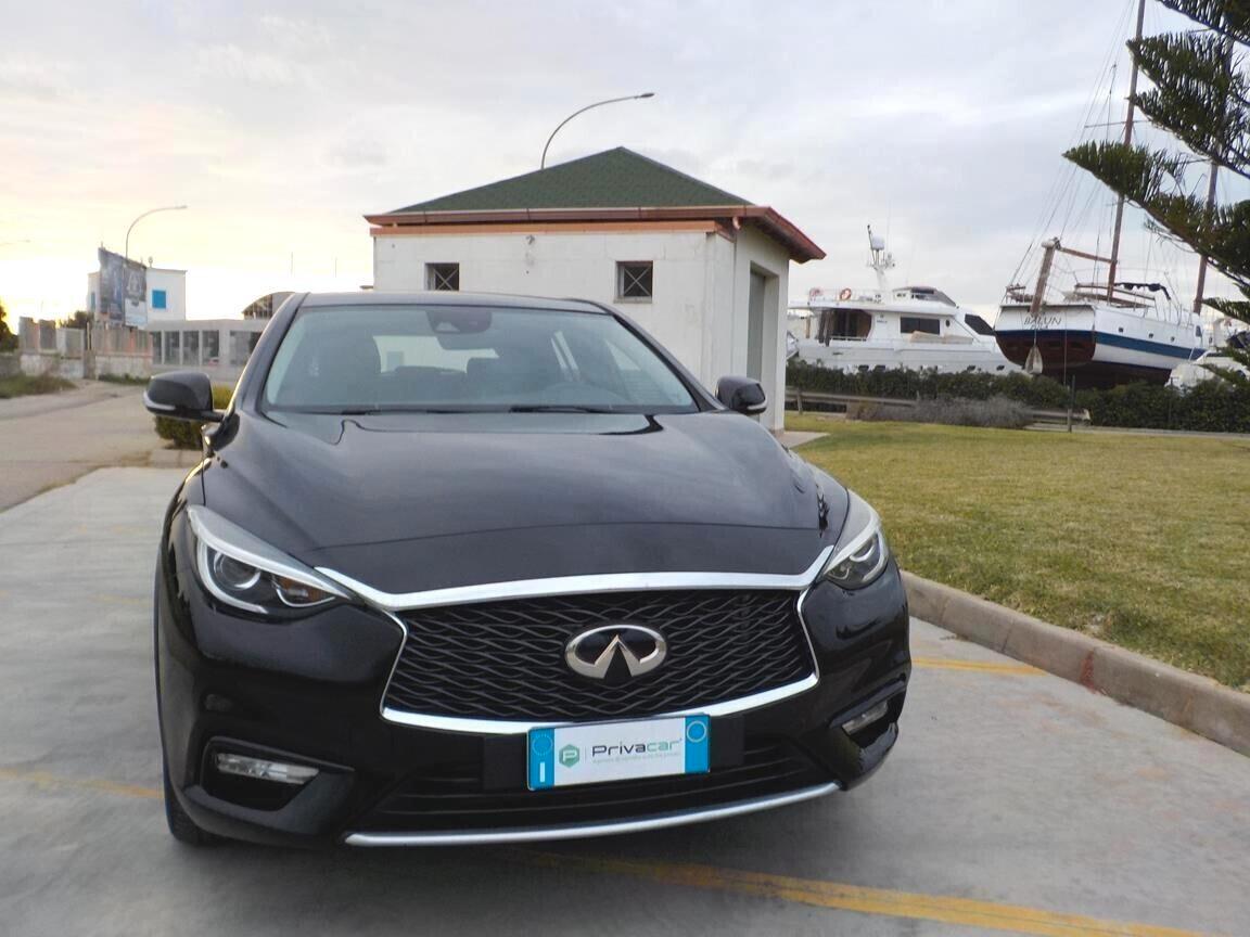 Infiniti Q30 2.2 diesel DCT AWD Premium
