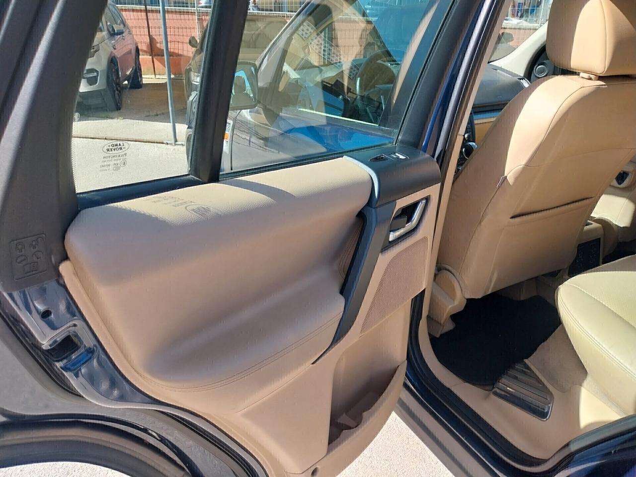 Land Rover Freelander 2.2 TD4 HSE