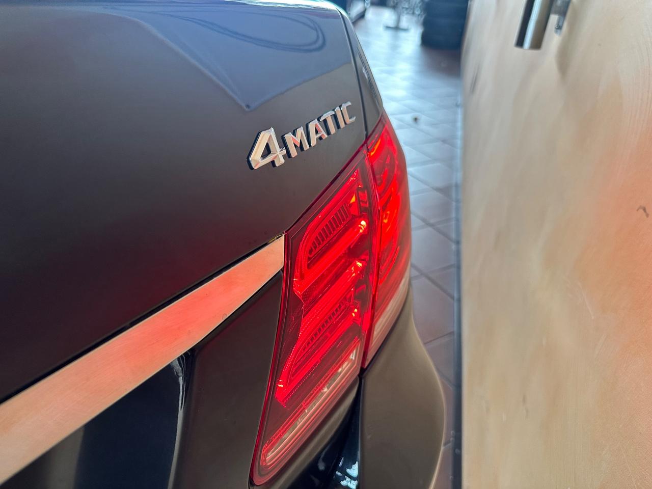 Mercedes-benz E 250 BlueTEC 4Matic Automatic Premium