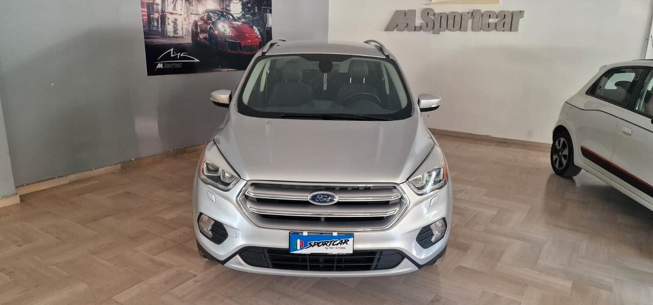 KUGA 2.0 TDCI 150 CV 4WD SUPER ACCESSORIATA