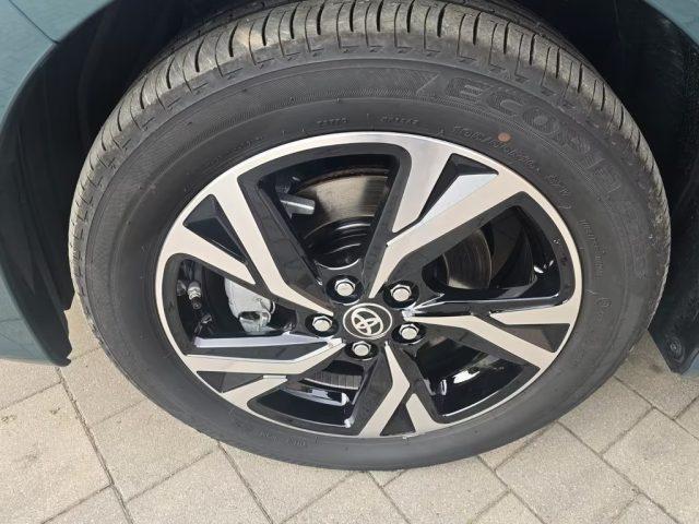 TOYOTA Yaris 1.5 Hybrid Style - NAVI CAMERA LED PDC