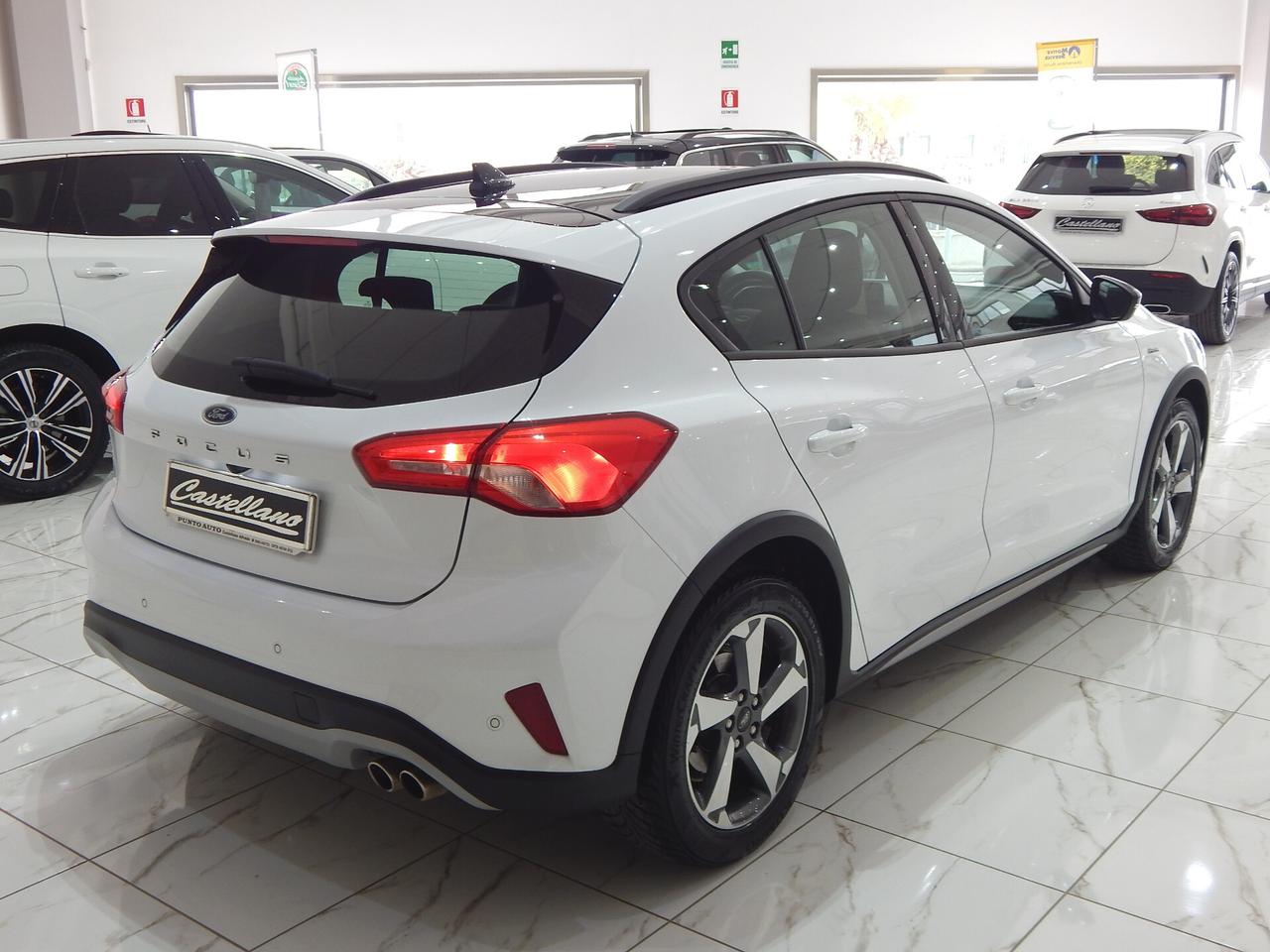 Ford Focus Active 1.5 ecoblue 120cv NAVI-CARPLAY-RADAR-KAMERA