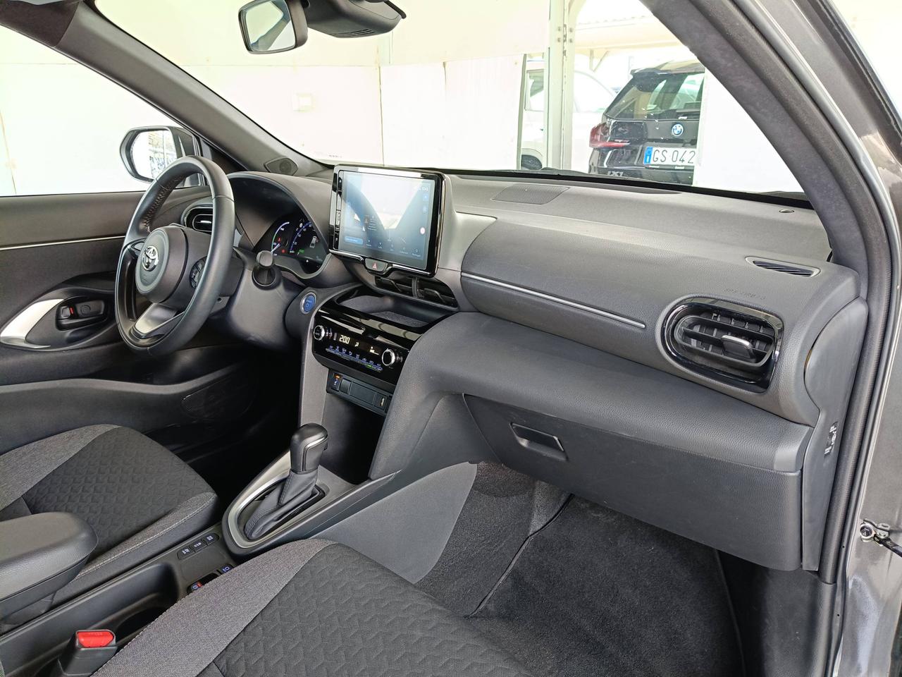 TOYOTA Yaris Cross - MY '22