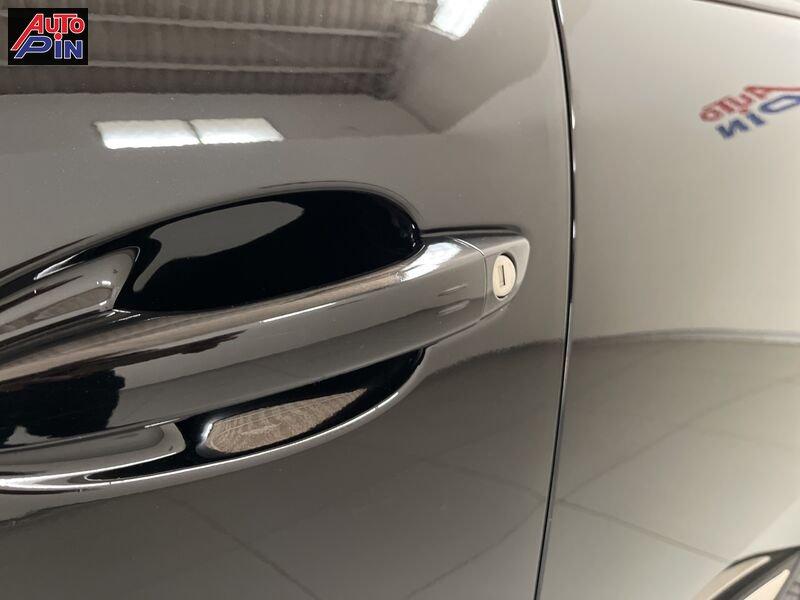 Peugeot 3008 BlueHDi 130 S&S EAT8 Allure