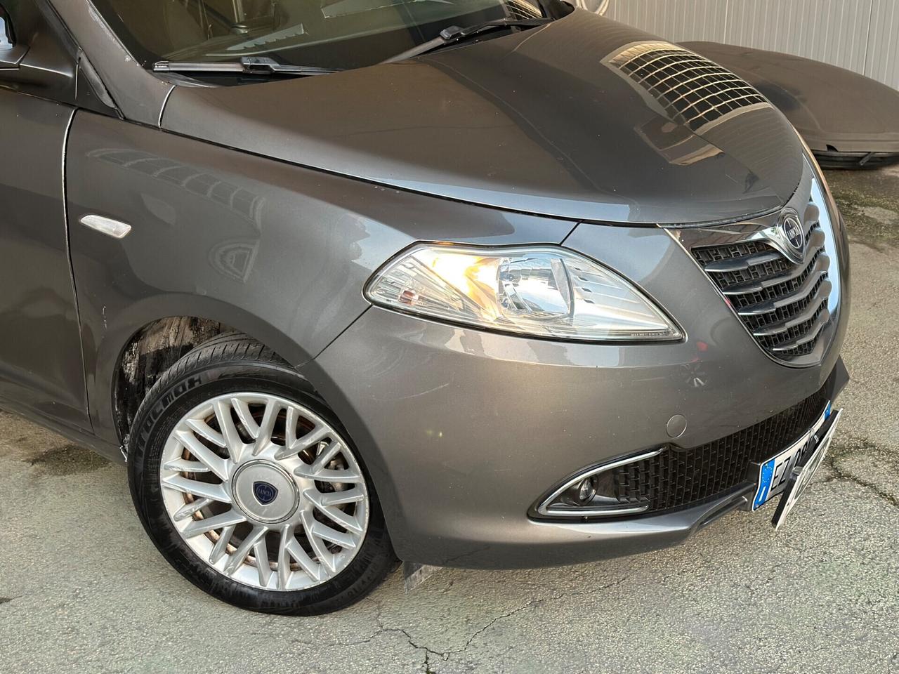 Lancia Ypsilon Gold 1.3 MJT 16V 95 CV 5 Porte