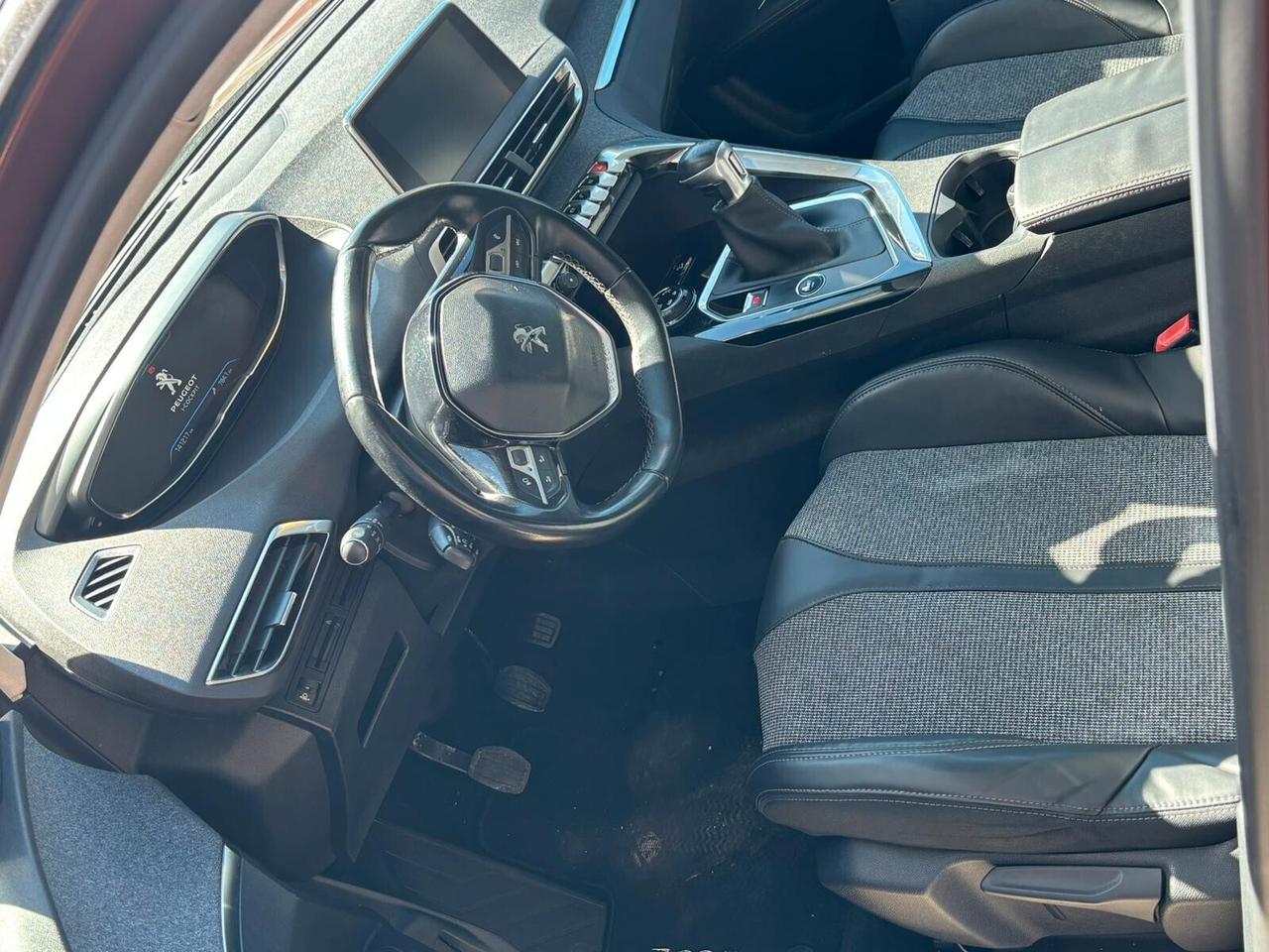 Peugeot 3008 BlueHDi 130 S&S Allure