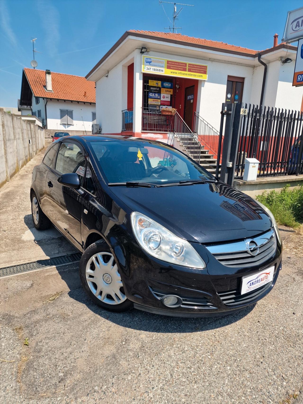 Opel Corsa 1.2 3 porte Sport