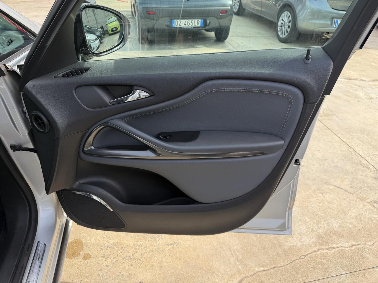 Opel Zafira Tourer 1.6 Turbo EcoM 150CV Cosmo/7POSTI