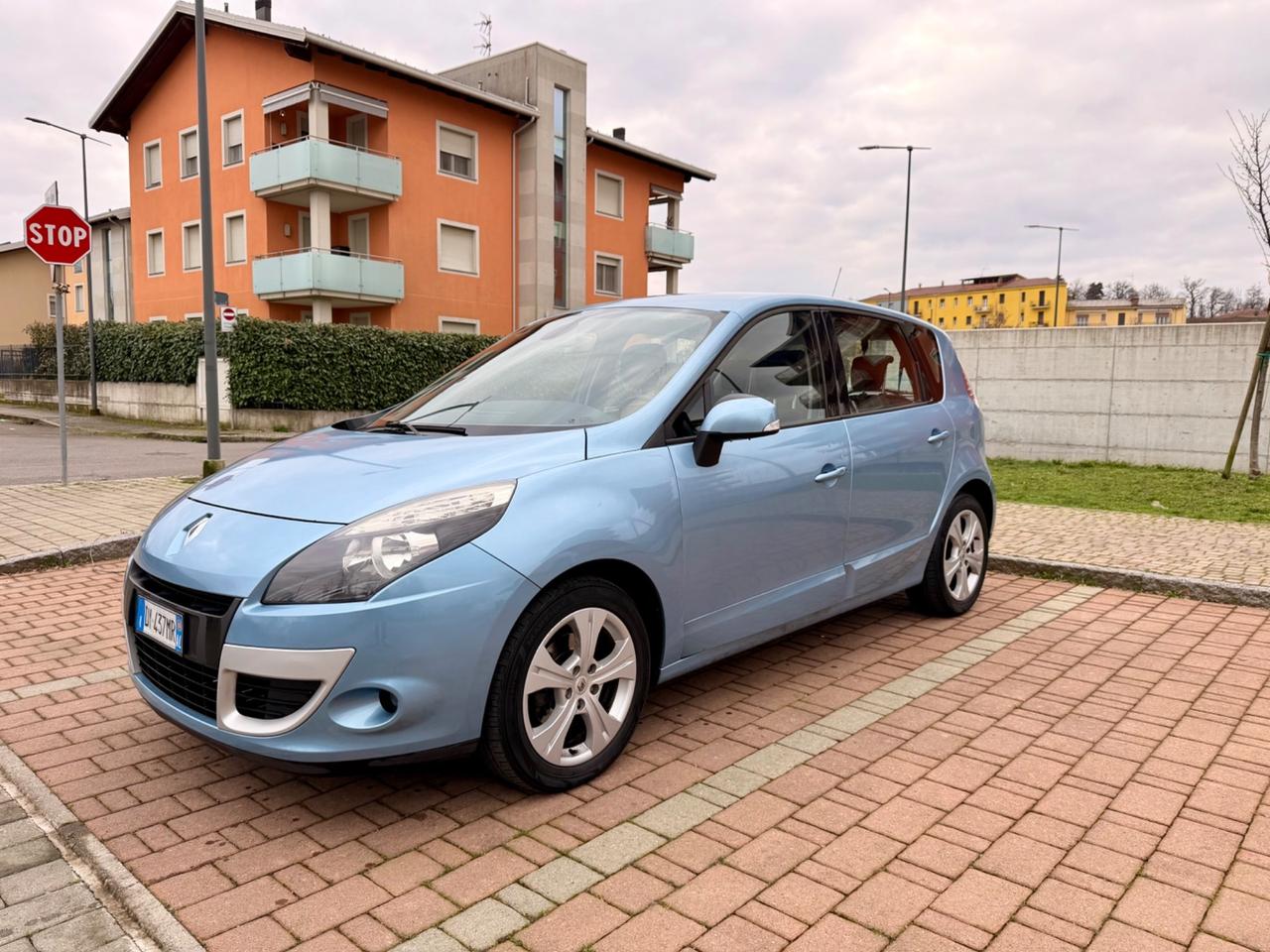 Renault Scenic Scénic X-Mod 1.6 GPL Dynamique