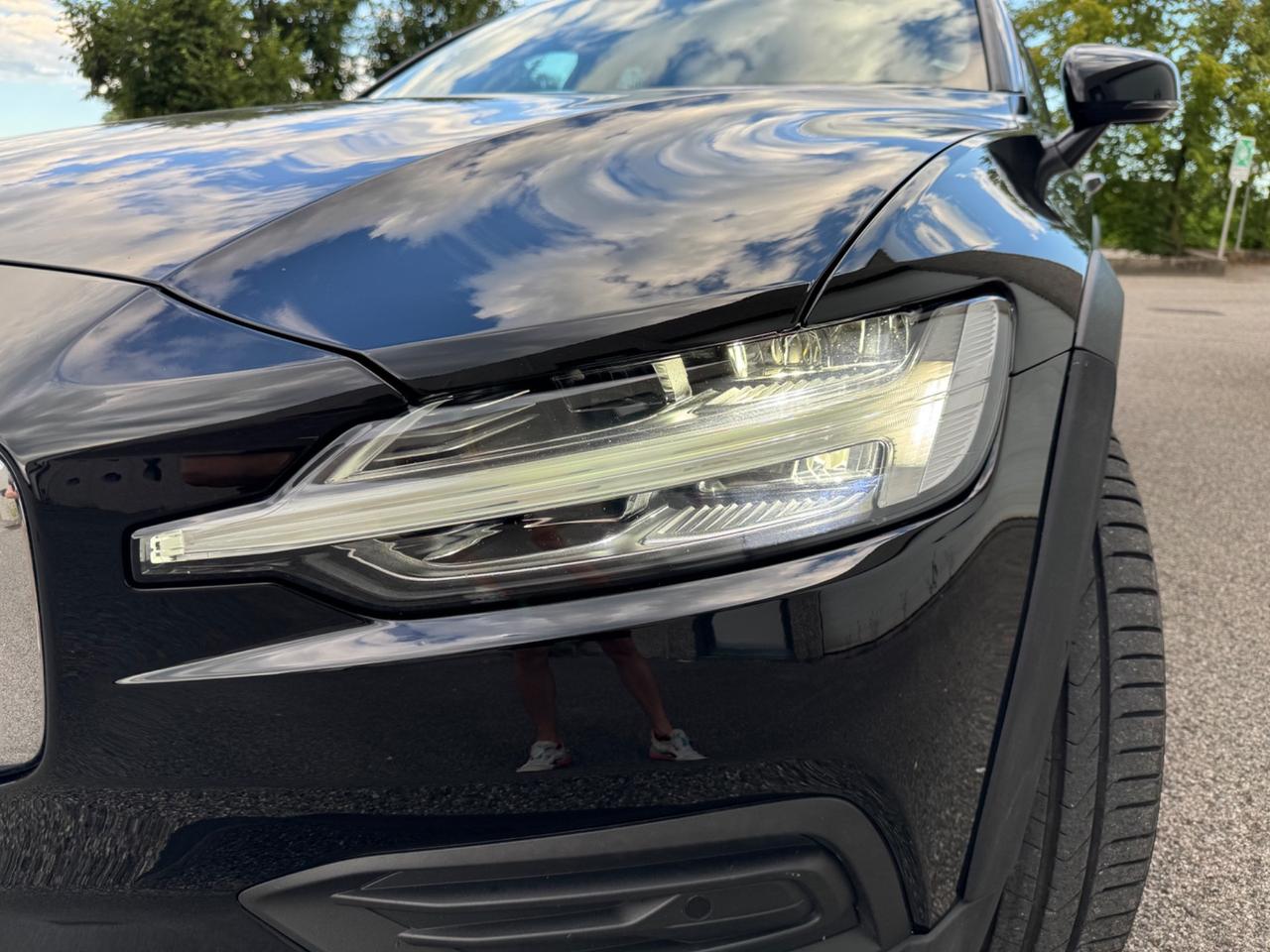 Volvo V60 Cross Country D4 AWD Geartronic Business Plus
