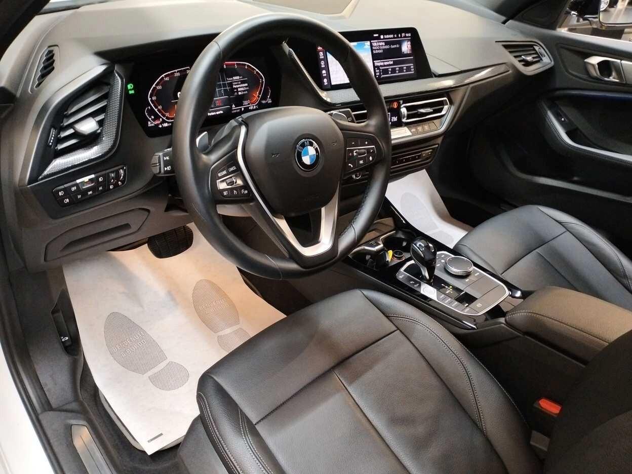 BMW 118 d Serie 1 F40 Sport auto