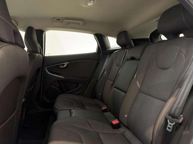 Volvo V40 Cross Country D2 Geartronic NEOPATENTATI