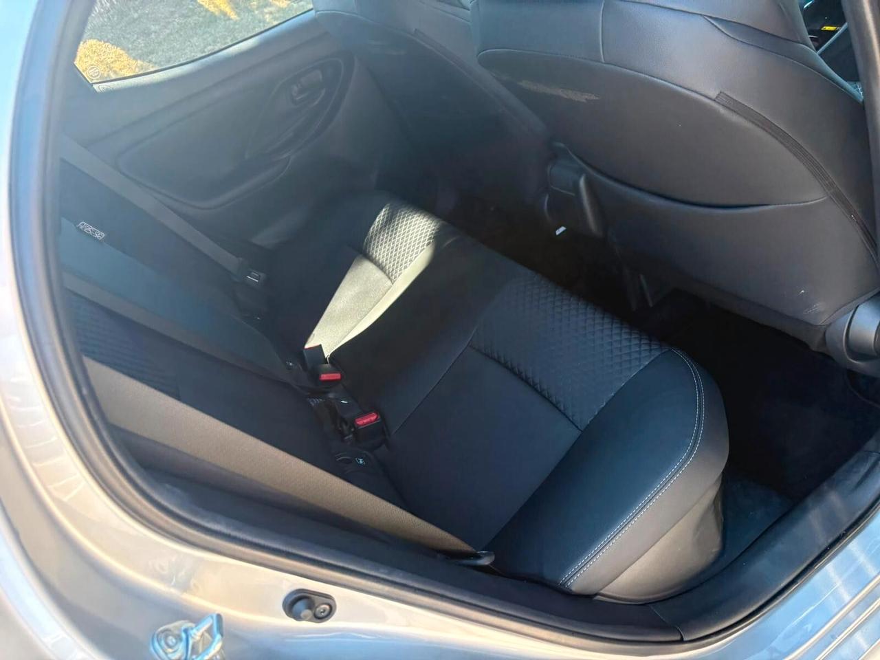 Toyota Yaris 1.5 130 Hybrid 5 porte Lounge